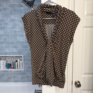New York & Company Brown Geometric Blouse